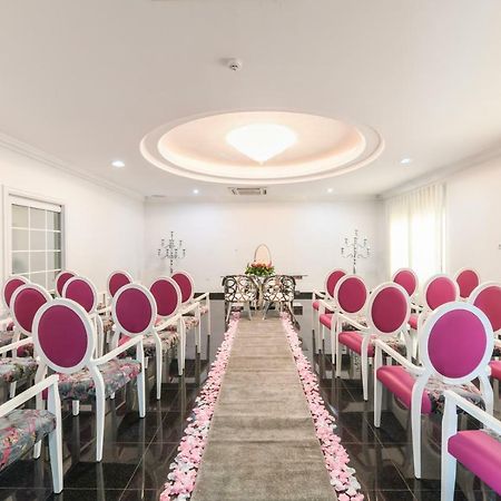 Hotel Florenca Луанда Екстериор снимка