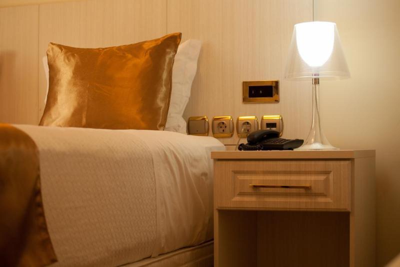 Hotel Florenca Луанда Екстериор снимка