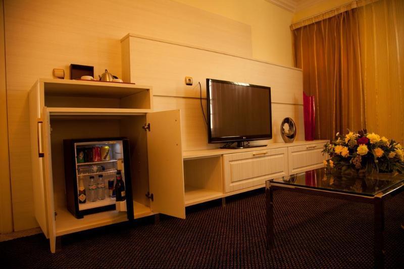 Hotel Florenca Луанда Екстериор снимка