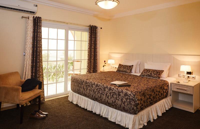 Hotel Florenca Луанда Екстериор снимка